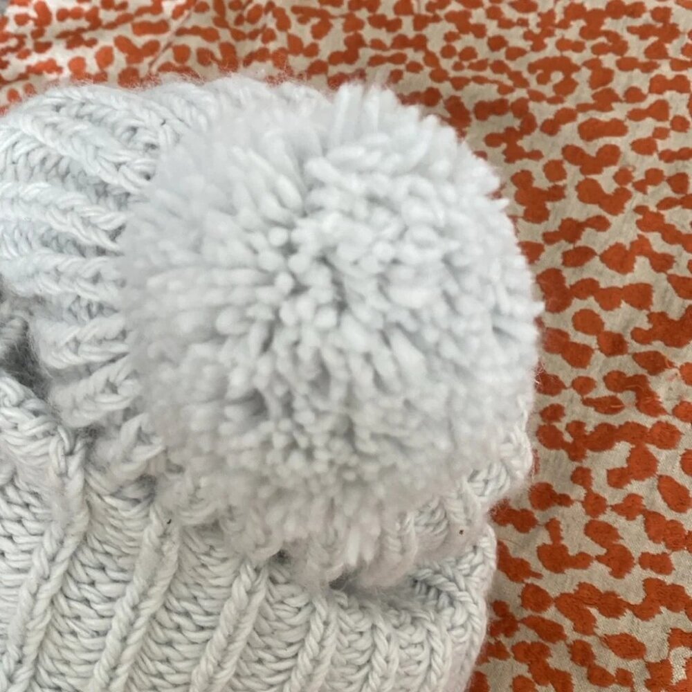 chunky baby blue knit beanie Pom Pom one size - Picture 4 of 5
